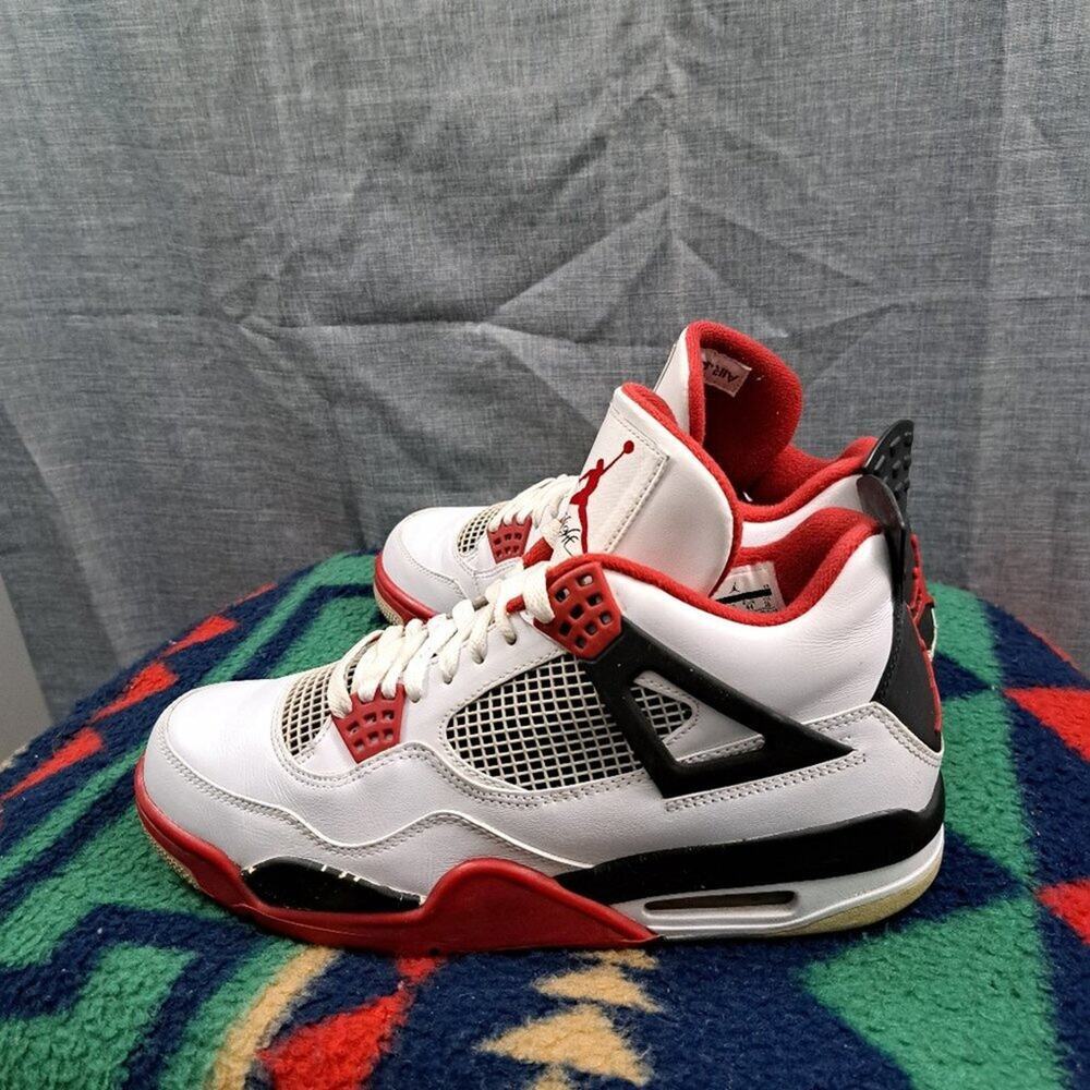 %Nike Air Jordan 4 Retro Fire Red Size 10 Mens 2012 White Black Nike  AJ14